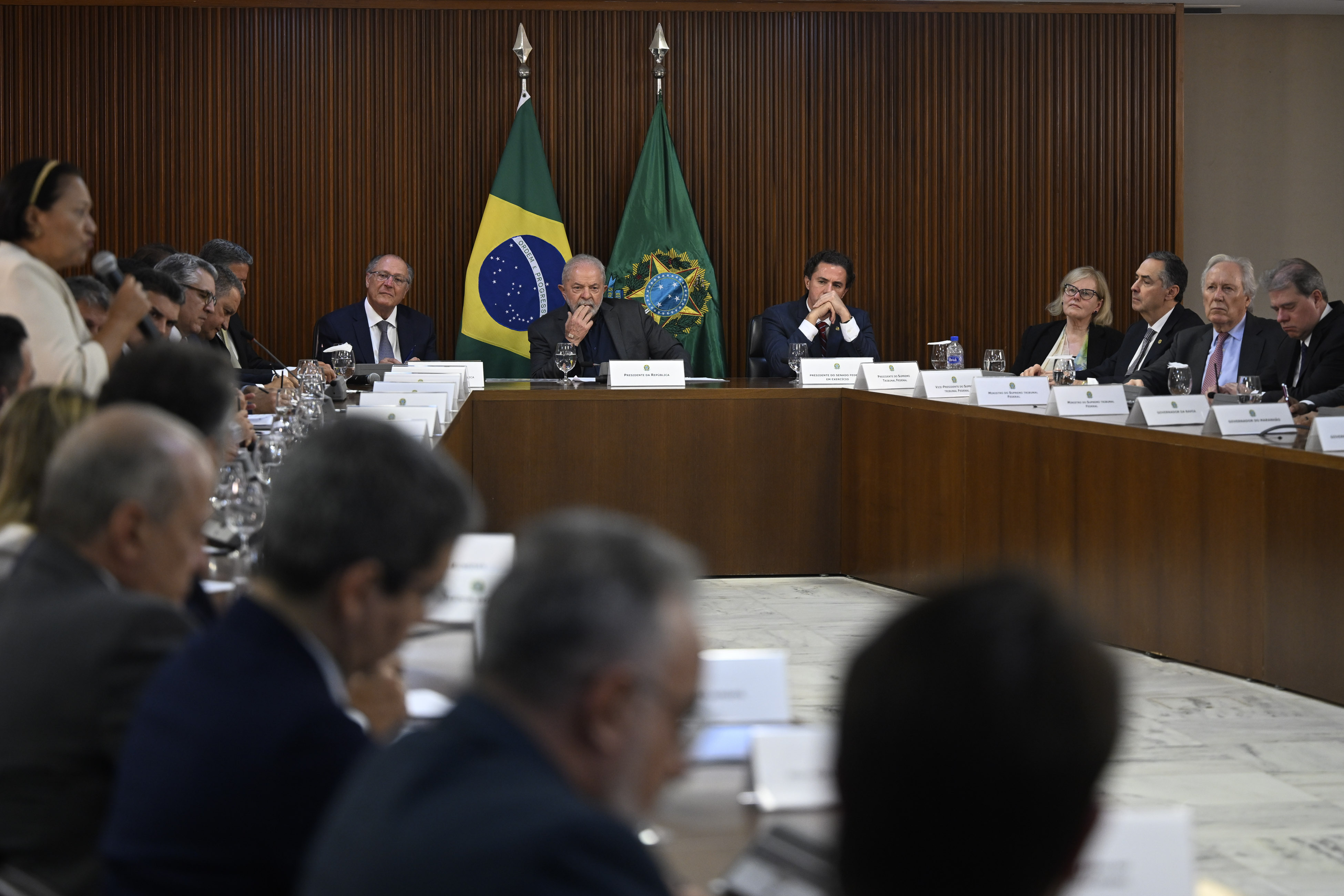 A união de governadores bolsonaristas em torno de... VEJA