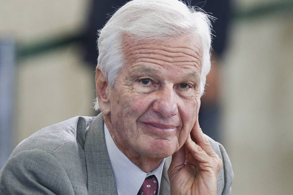 Dono da Constellation sai em defesa de Jorge Paulo Lemann