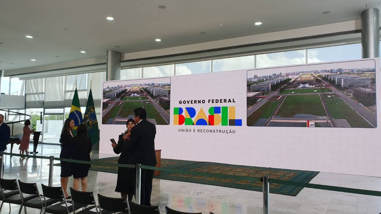 Novo slogan do governo Lula 3.0