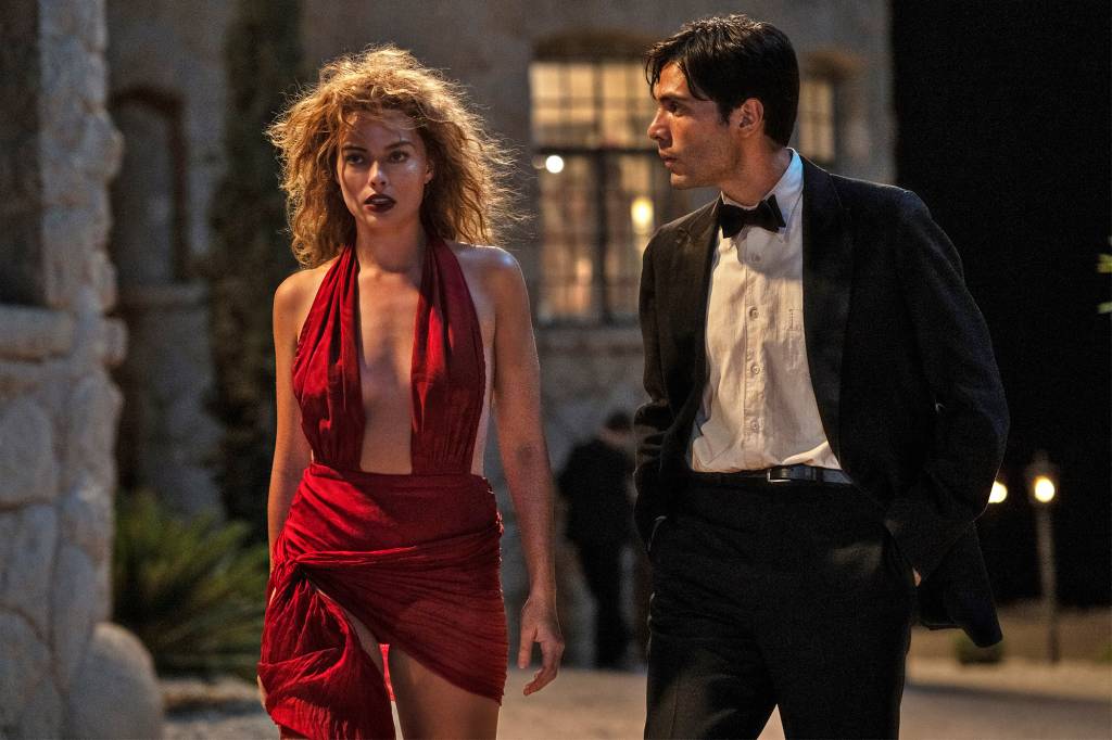 Margot Robbie e Diego Calva no filme 'Babilônia' -