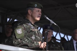 General Tomás Paiva, comandante militar do Sudeste //