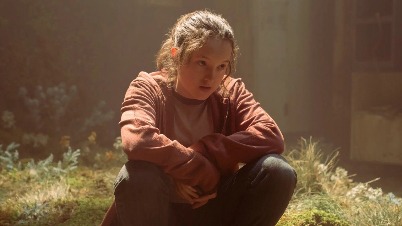 A atriz Bella Ramsey em cena do segundo episódio de The Last of Us