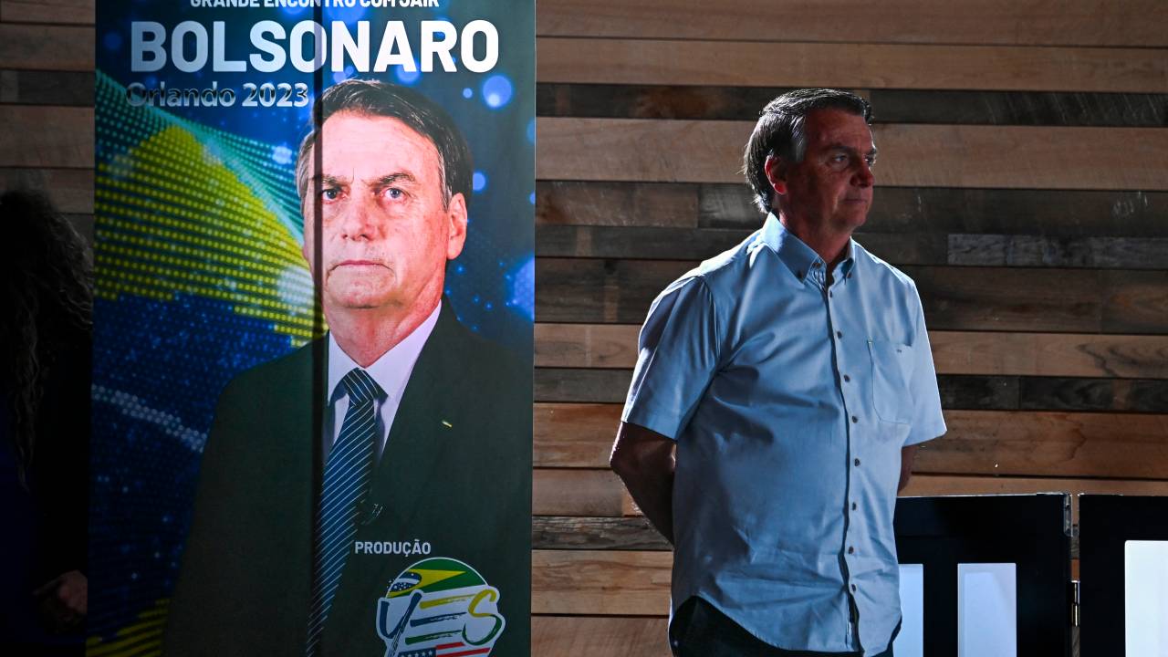 Em palestra nos EUA, Bolsonaro diz que governo Lula 'não vai durar muito' | VEJA