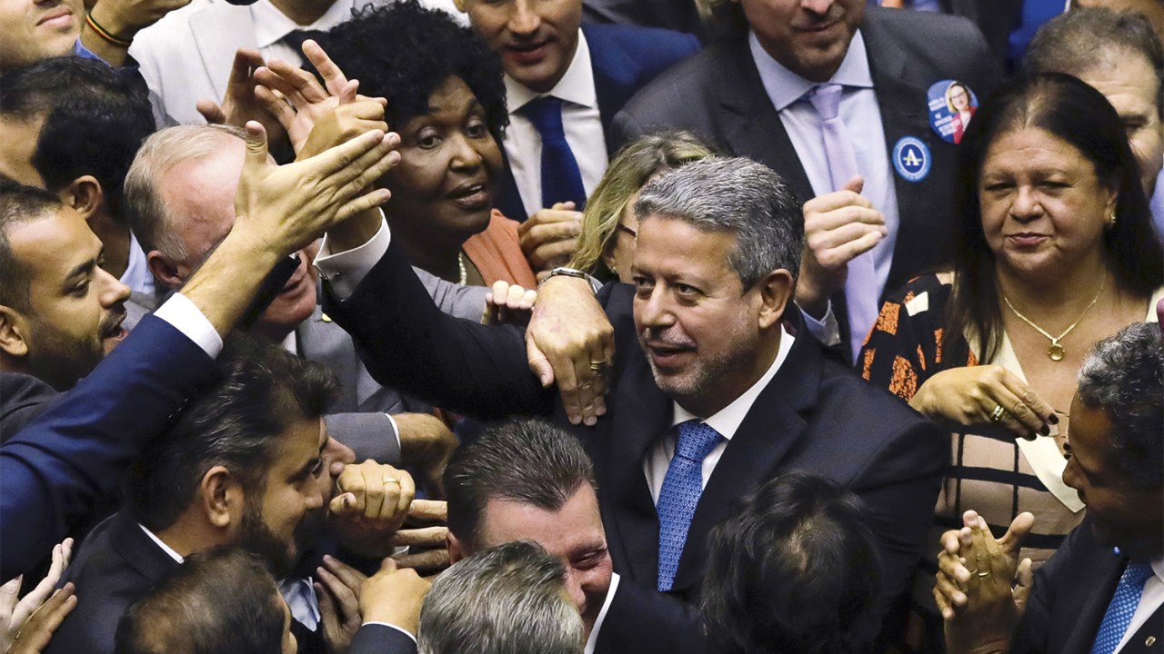 FORÇA - Arthur Lira: o governo foi obrigado a se render ao poderio do aliado de Bolsonaro na Câmara -