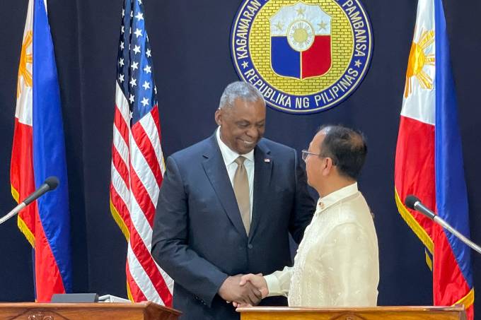 With the Philippines, the US is completing an arc of military bases around China With the Philippines, the US is completing an arc of military bases around China
