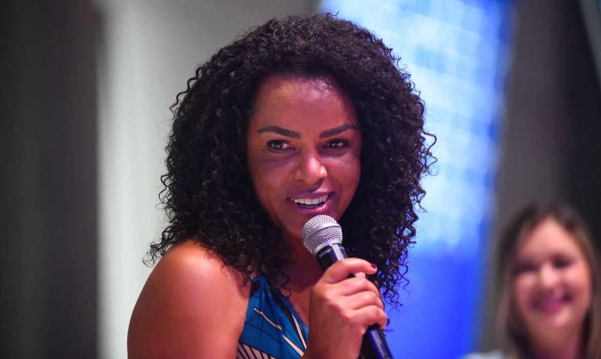 A ex-jogadora Fofão