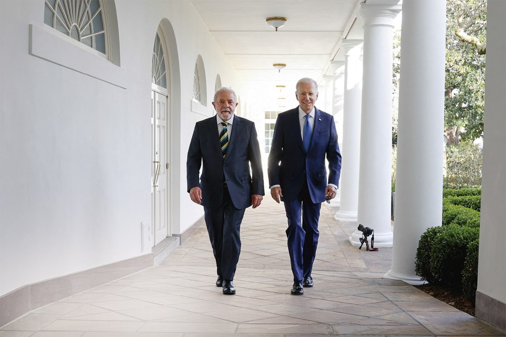 PRIMEIRO CONTATO - Lula com Biden, em Washington: pressão pelo aval à agenda da Casa Branca -