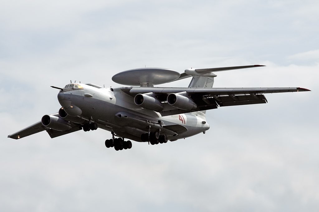 Aviões de vigilância da Rússia foram postados na vizinha Belarus, que apoia a agressão na Ucrânia. 27/02/2023 -