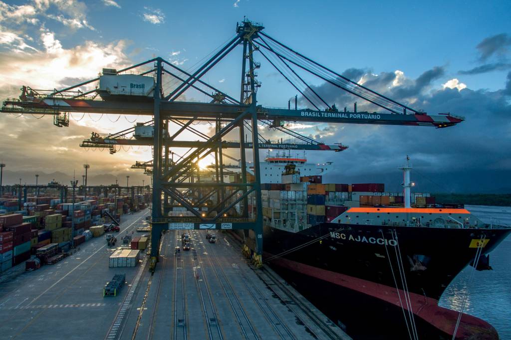 Comissão de Ética diz não haver irregularidade de ex-secretário de portos