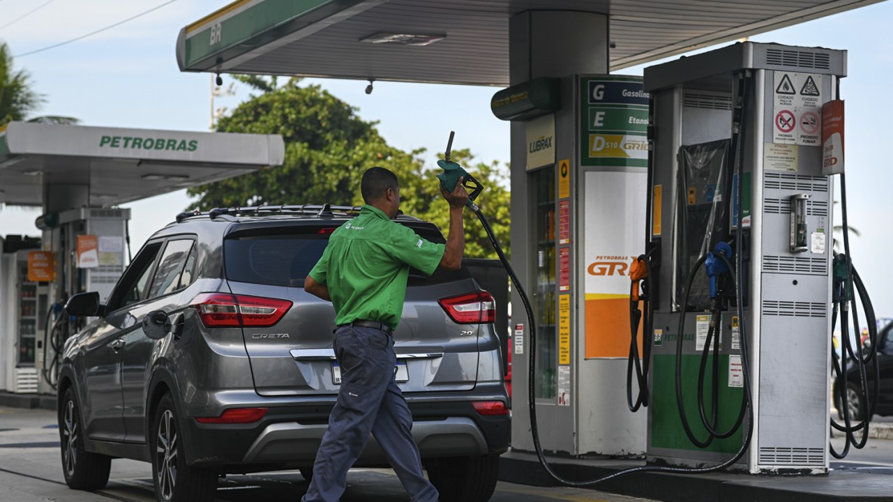DESEQUILÍBRIO - Posto de combustível: cotações internacionais das commodities como o petróleo são fatores de preocupação -