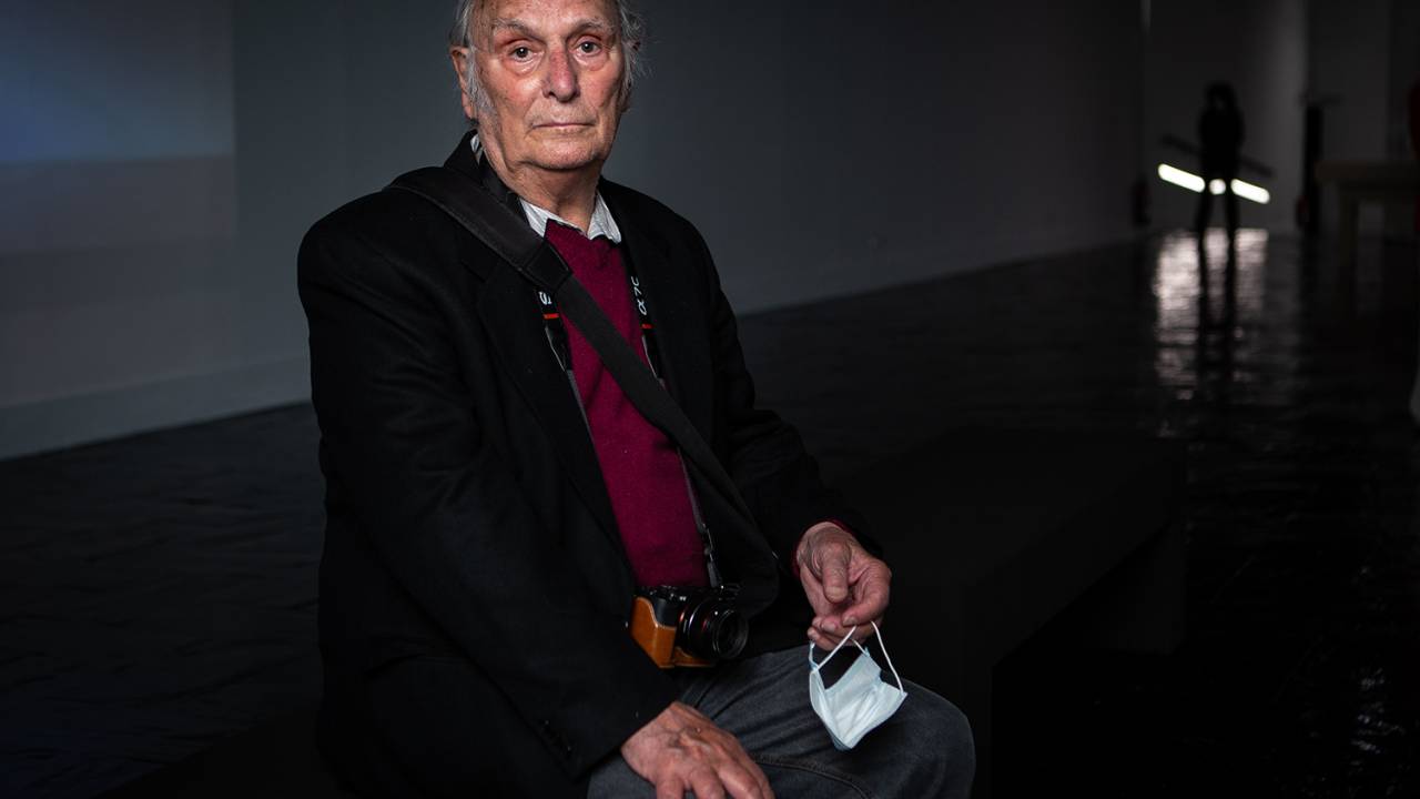 O cineasta espanhol Carlos Saura em 2021 -