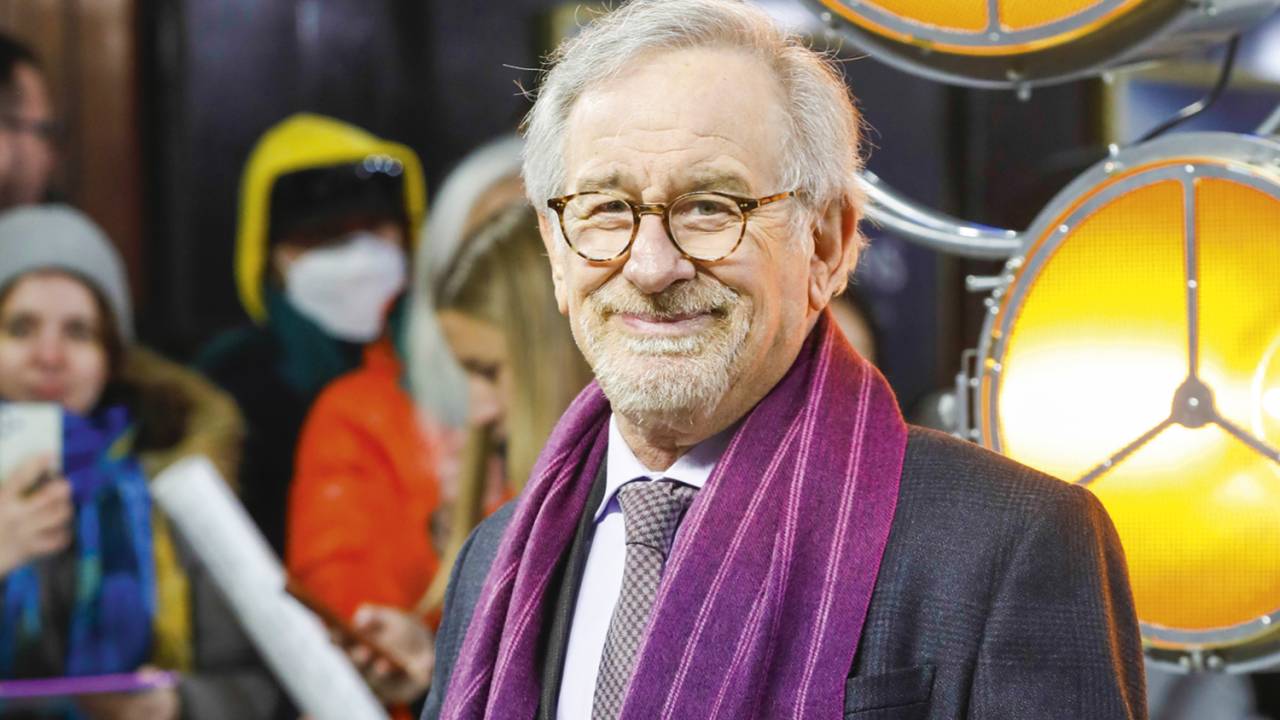 STEVEN SPIELBERG