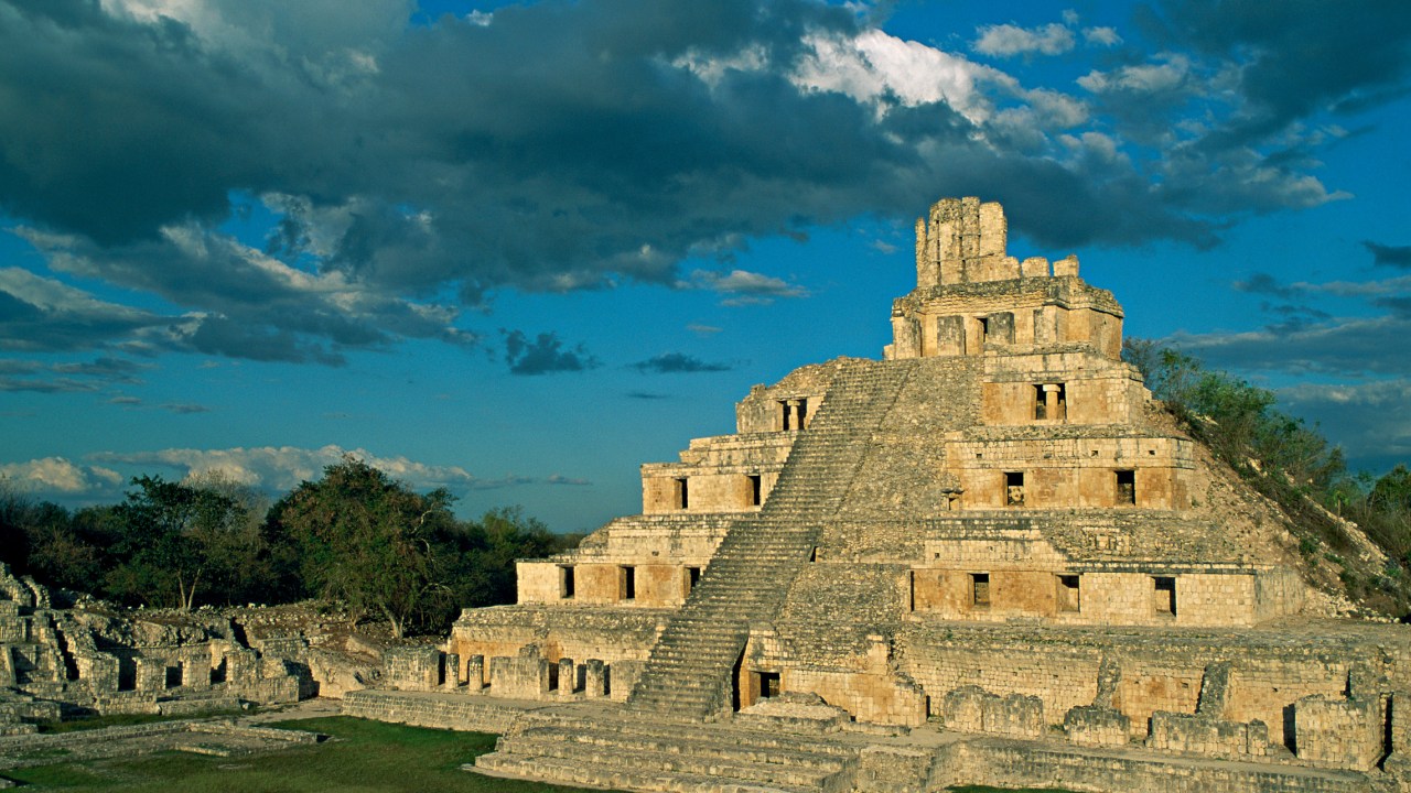 ESPLENDOR - Templo de Edzná, no México, sítio de uma das últimas cidades maias: prosperidade longeva -