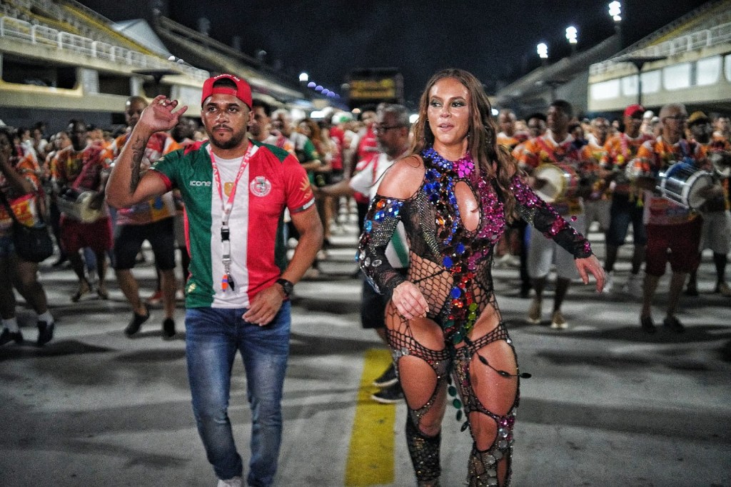 Gloria Groove e Anitta -