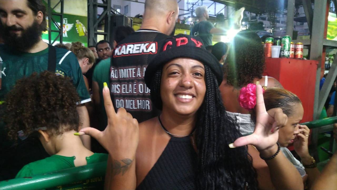 Povo faz festa na quadra da Imperatriz -