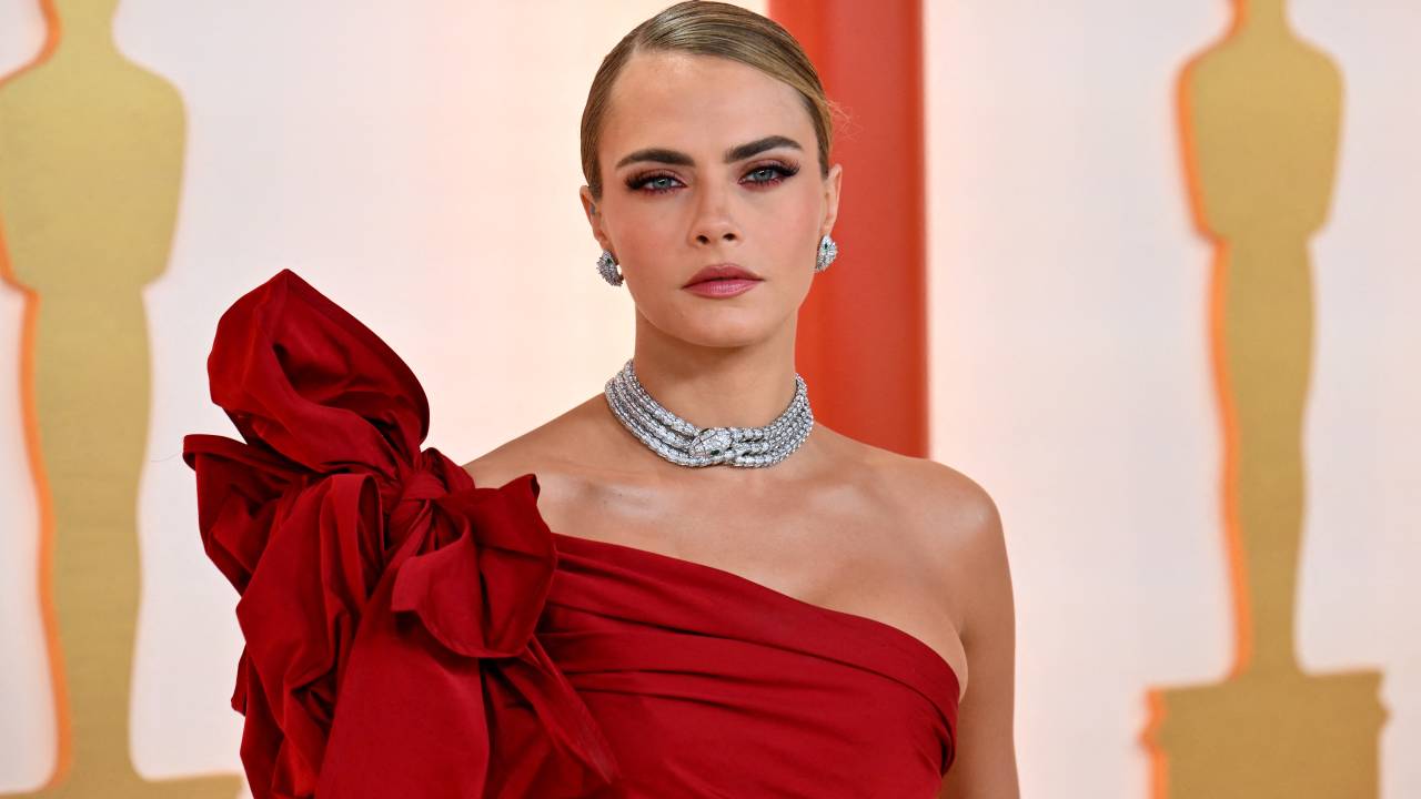 US model/actress Cara Delevingne attends the 95th Annual Academy Awards at the Dolby Theatre in Hollywood, California on March 12, 2023. (Photo by ANGELA WEISS / AFP)