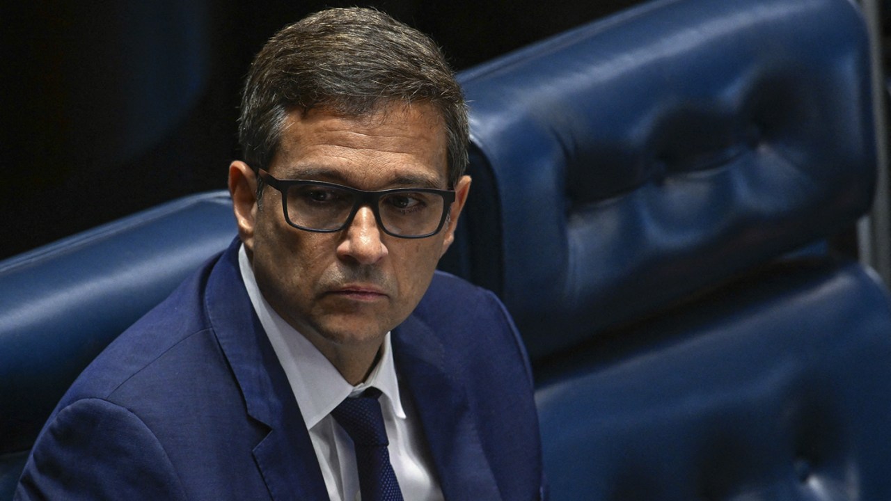 RESISTÊNCIA - Roberto Campos Neto: à espera do arcabouço fiscal