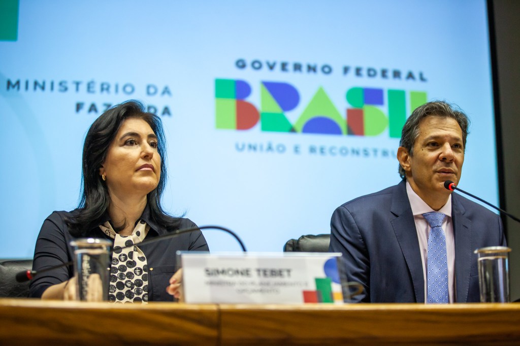 A ministra do Planejamento, Simone Tebet, e o ministro da Fazenda, Fernando Haddad
