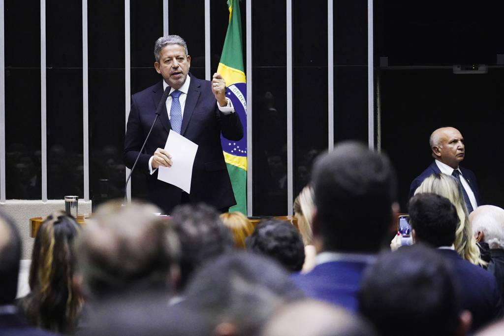 ARTHUR-LIRA-ELEICAO-CAMARA-DEPUTADOS-2023-09.jpg NA CÂMARA - Lira: o governo, hoje, não teria votos suficientes para aprovar um simples projeto de lei