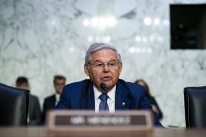 Fed Chair Powell Testifies Before Senate Banking Committee Bloomberg / Colaborador