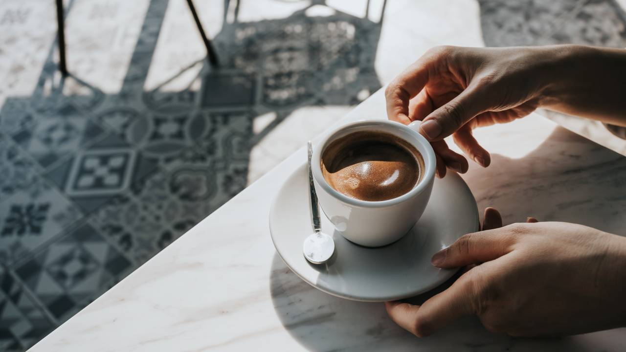 Um velho e bom cafezinho: saiba como usar os diminutivos