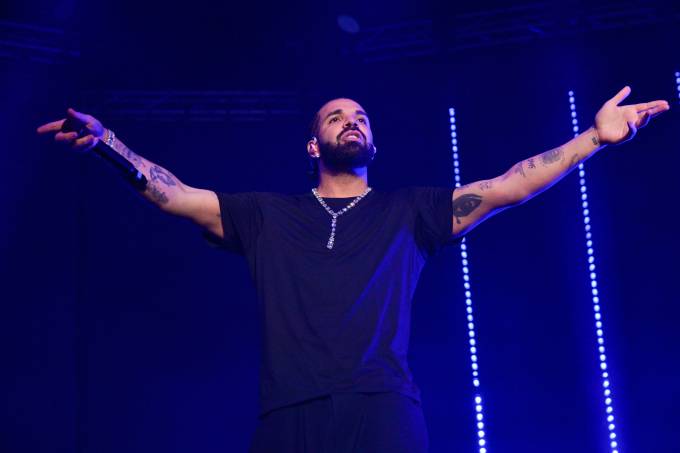 The cancellation of Drake at Lollapalooza is another blow for the festival