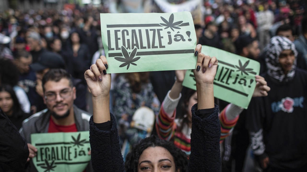 MARCHA - Ativistas pró-legalização: protestos crescem no Brasil e no mundo