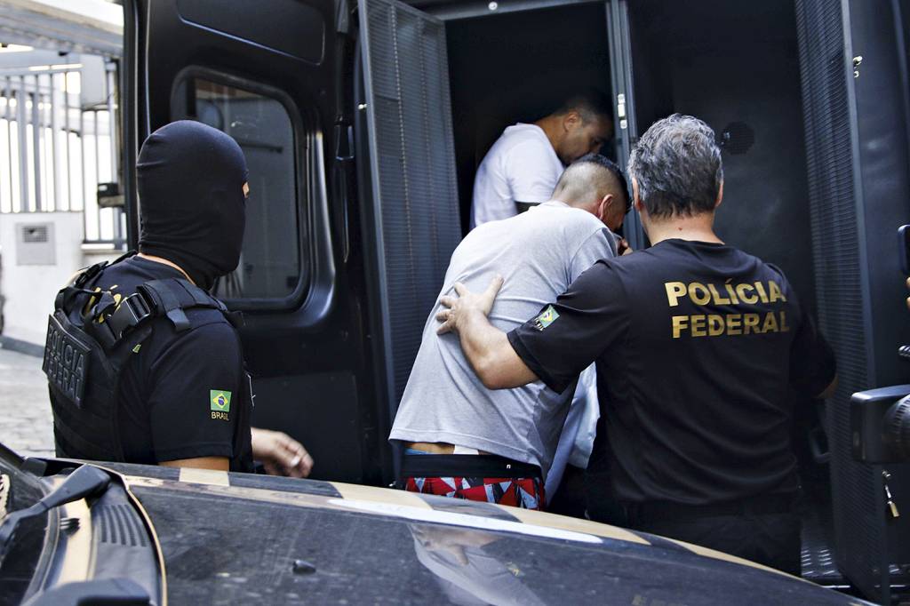 REAÇÃO - Suspeitos presos na região de Campinas: ordem da Justiça do Paraná