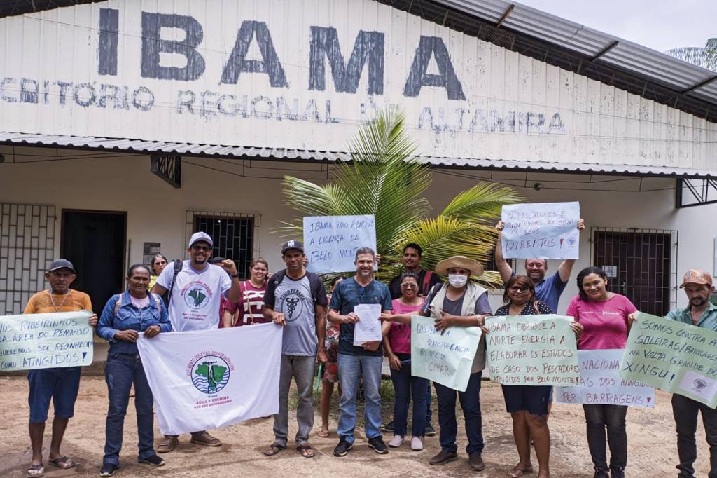 PROTESTO - Altamira: pescadores reclamam do sumiço de peixes no Rio Xingu