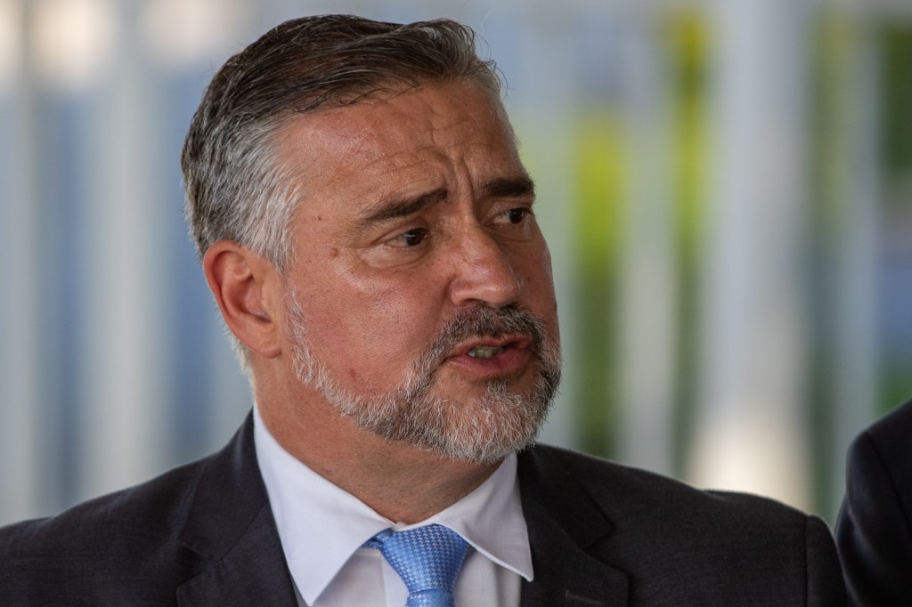 De acordo com o ministro-chefe da Secom, Paulo Pimenta, a nova licitação da pasta deve ficar para 2024