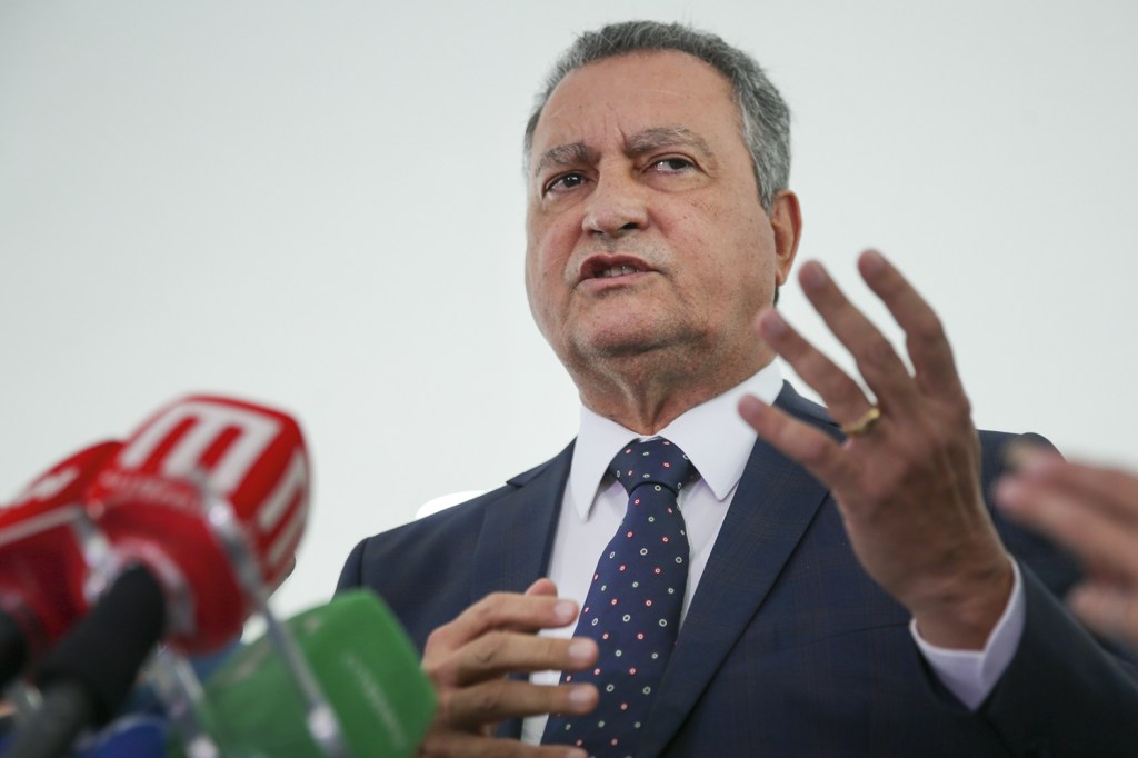 O presidente do São Paulo, Julio Casares: racismo é "a maior chaga"