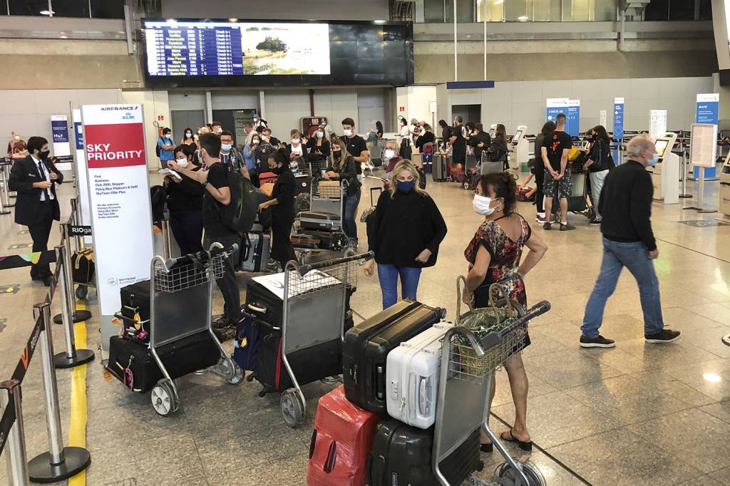 EMBARQUE - Aeroporto do Galeão: as viagens retornaram no pós-pandemia