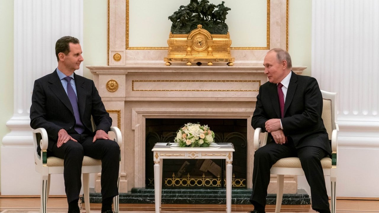 Presidente russo, Vladimir Putin, e líder sírio, Bashar Assad, durante a reunião no Kremlin