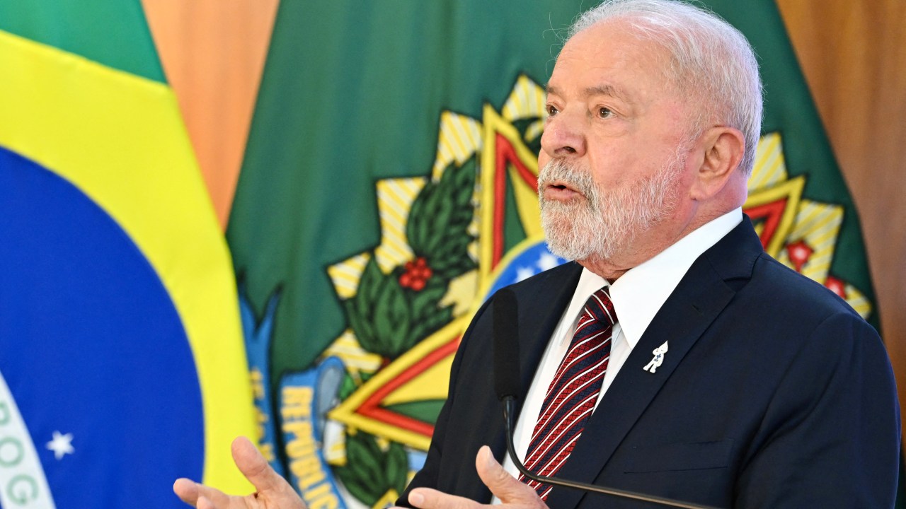 Ida do presidente a Portugal gera incômodo a ala de ultradireita: ato contra a presença de Lula no país marcado para 25 de abril em frente ao Parlamento, em Lisboa