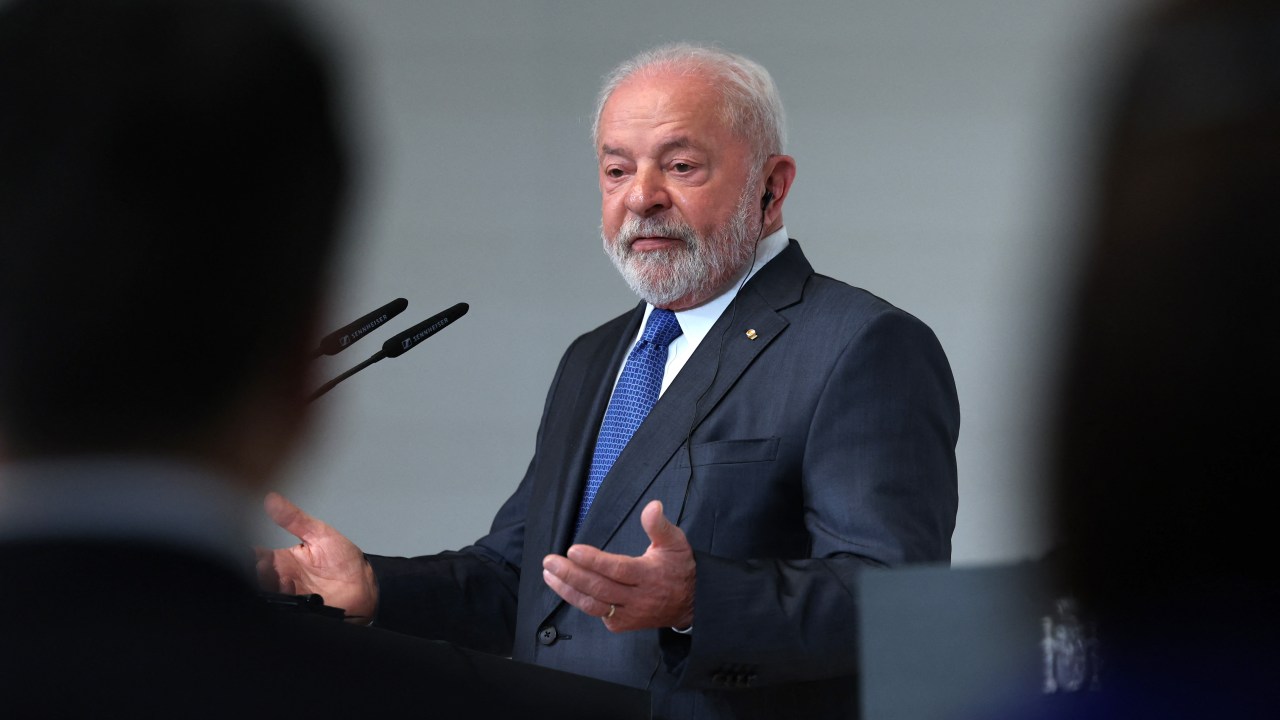 O presidente Luiz Inácio Lula da Silva durante encontro com o primeiro-ministro espanhol, Pedro Sánche