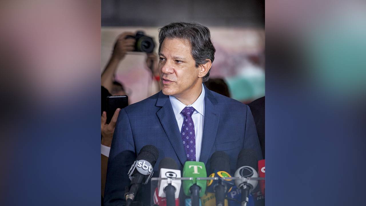 DERROTA INESPERADA - O ministro Fernando Haddad: 8 bilhões de reais a menos em função da gritaria das redes sociais