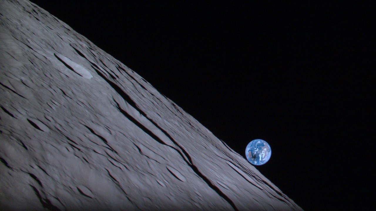 Câmera a bordo da Hakuto-R M1 capta nascer da Terra visto da Lua