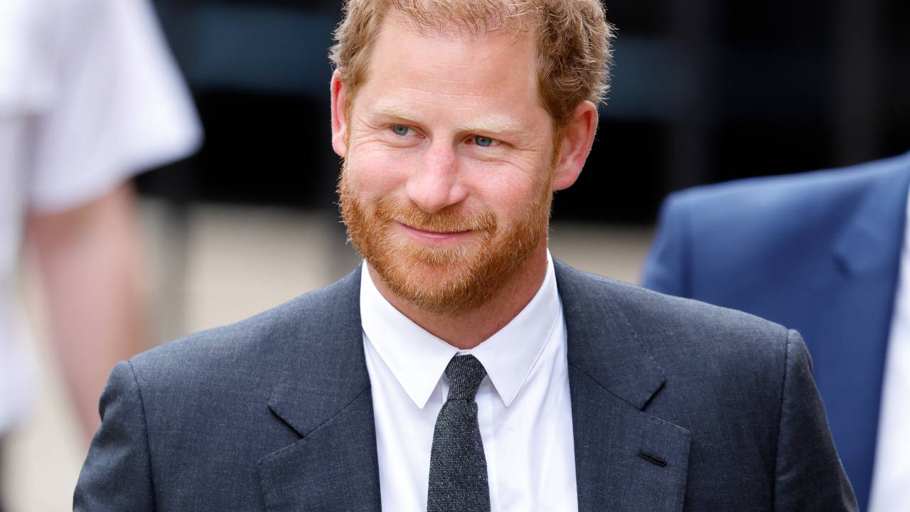 LONDON, UNITED KINGDOM - MARCH 30: (EMBARGOED FOR PUBLICATION IN UK NEWSPAPERS UNTIL 24 HOURS AFTER CREATE DATE AND TIME) Prince Harry, Duke of Sussex arrives at the Royal Courts of Justice on March 30, 2023 in London, England. Prince Harry is one of several claimants in a lawsuit against Associated Newspapers, publisher of the Daily Mail. (Photo by Max Mumby/Indigo/Getty Images)