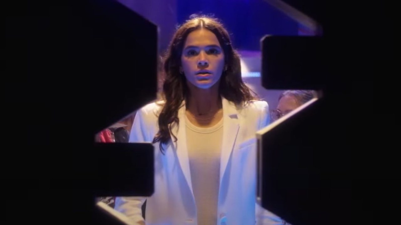 Bruna Marquezine em 'Besouro Azul', filme da DC programado para agosto