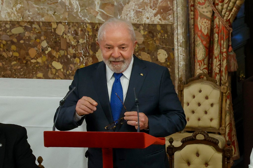 O presidente Luiz Inácio Lula da Silva durante discurso no Palácio Real de Madri, na Espanha