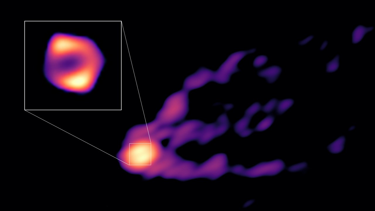 Imagem do buraco negro no centro da galáxia M8 é registro inédito de sombra e jato de plasma ao mesmo tempo