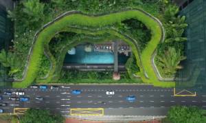 Hotel exibe vegetação tropical em Cingapura, na Ásia