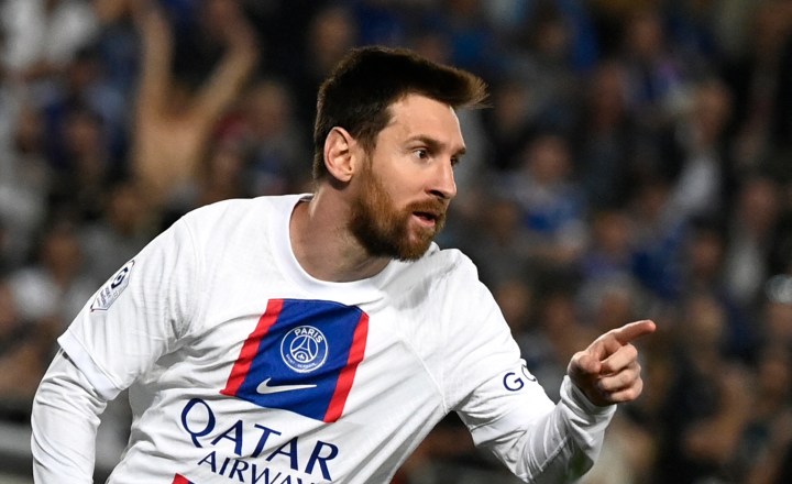 O jogador de futebol argentino Lionel Messi ganhou a sua sexta