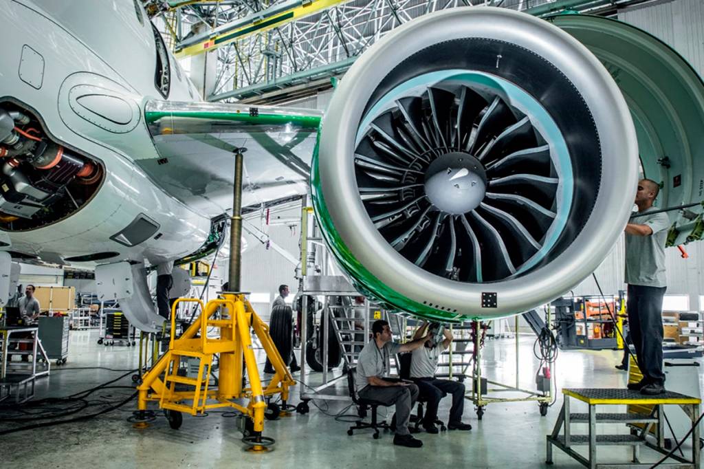 Indenização de R$ 150 milhões decepciona o mercado, mas agrada à Embraer