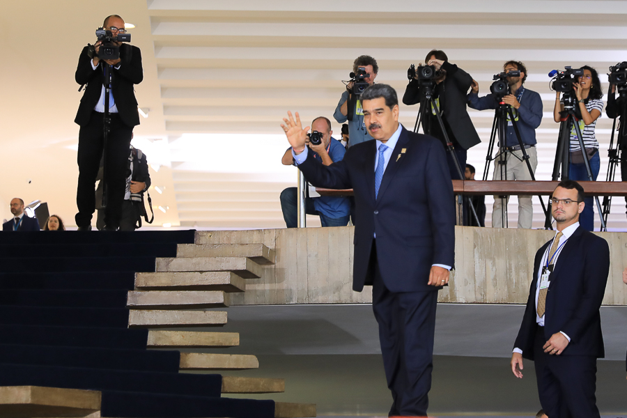 Nicolás Maduro, líder da Venezuela, chega ao Itamaraty para participar do Encontro de Presidentes da América do Sul. 30/05/2023 -