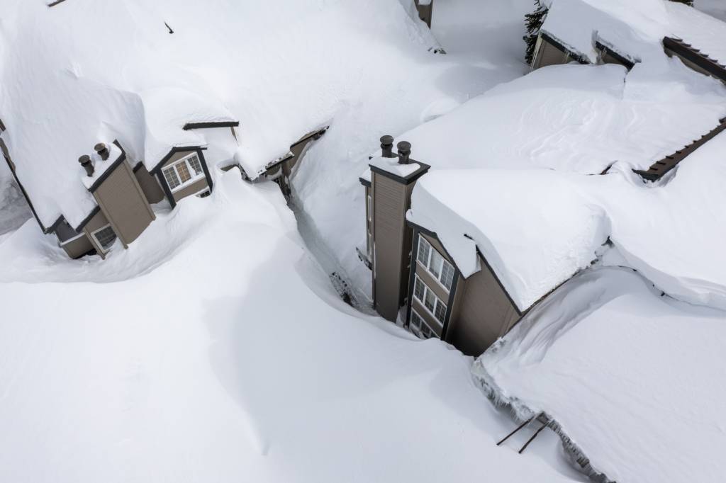 GettyImages-1249091032.jpg NEVASCA - A onipresença da neve: frio atípico
