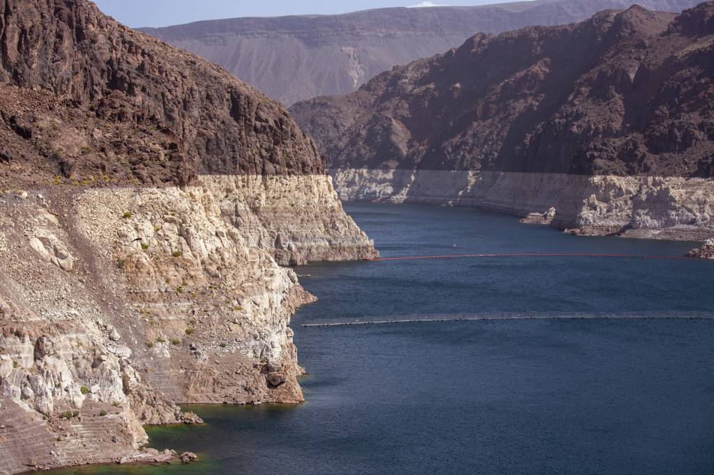 SECA - Rio Colorado: o nível das águas baixou drasticamente