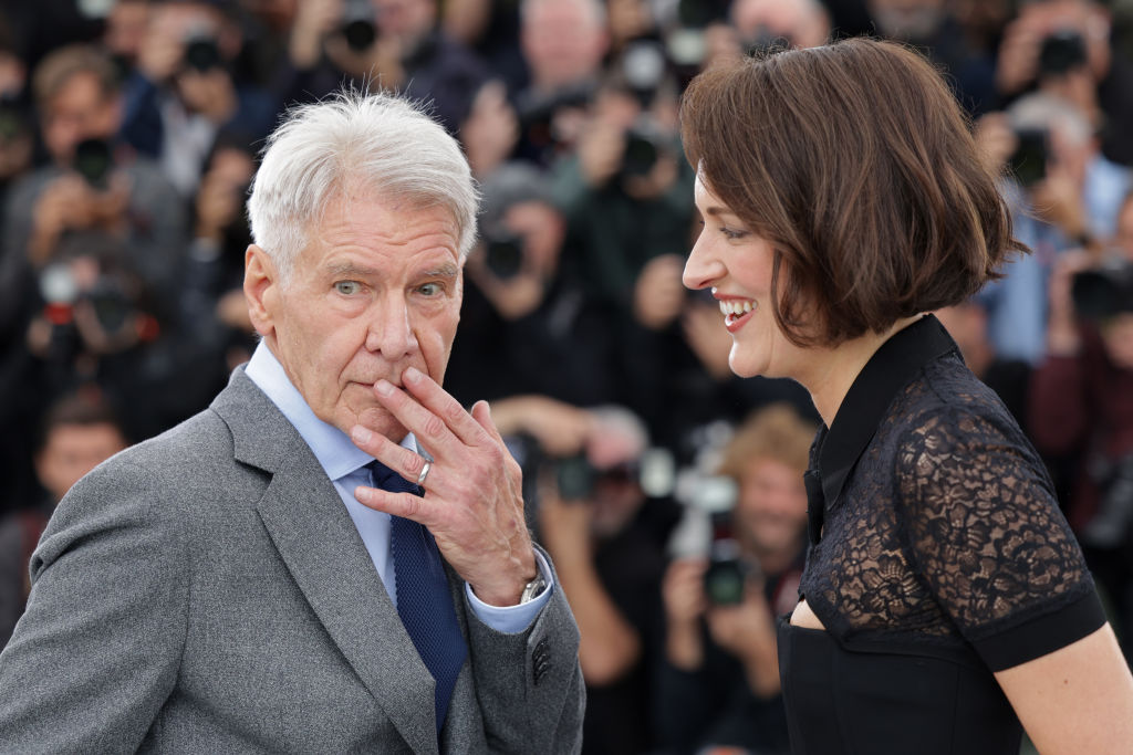 Harrison Ford e Phoebe Waller-Bridge antes da estreia de 'Indiana Jones e a Relíquia do Destino' no Festival de Cannes -
