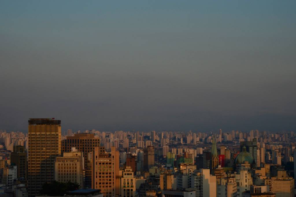 O mais novo fator de risco para o Alzheimer está no ar que você respira