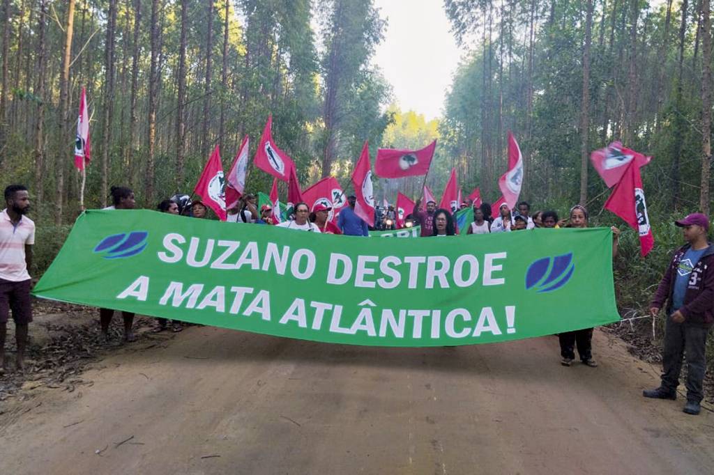 INVASÃO - MST: ações dos sem-terra em fazendas da Suzano foram criticadas até por membros do governo Lula